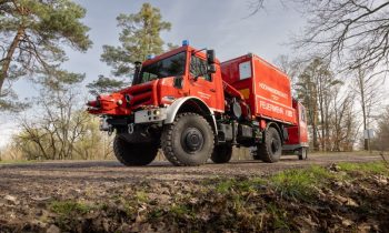 Flexibles und extrem geländegängiges Fahrzeugkonzept für Feuerwehren und Katastrophenschutz in Hessen (Bild: Daimler Truck).